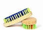 Brash wooden ( kapde dhone ki )